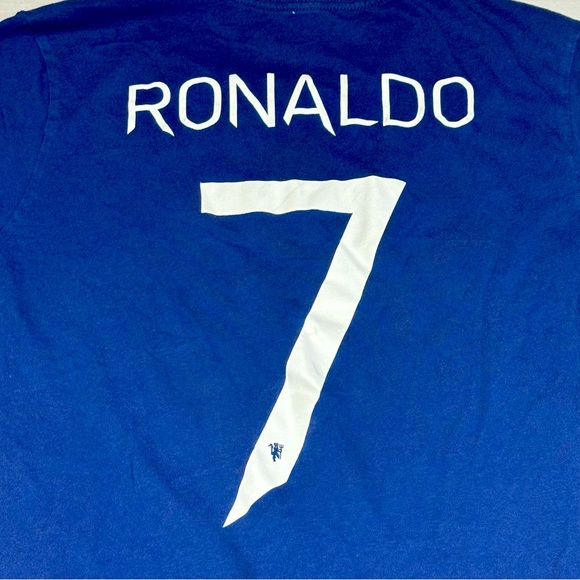Cristiano Ronaldo 7 Manchester United Adidas boys L blue short sleeve tshirt - Picture 5 of 10